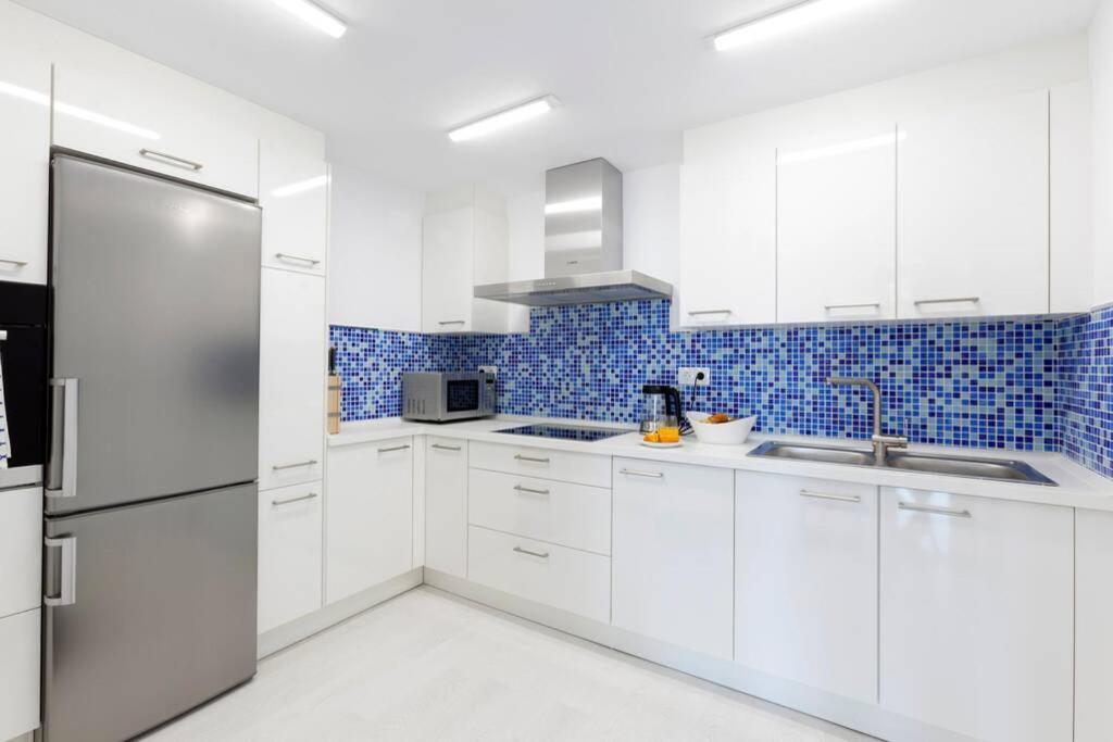 Puerto Banus Penthouse Apartment K1 马尔韦利亚 外观 照片
